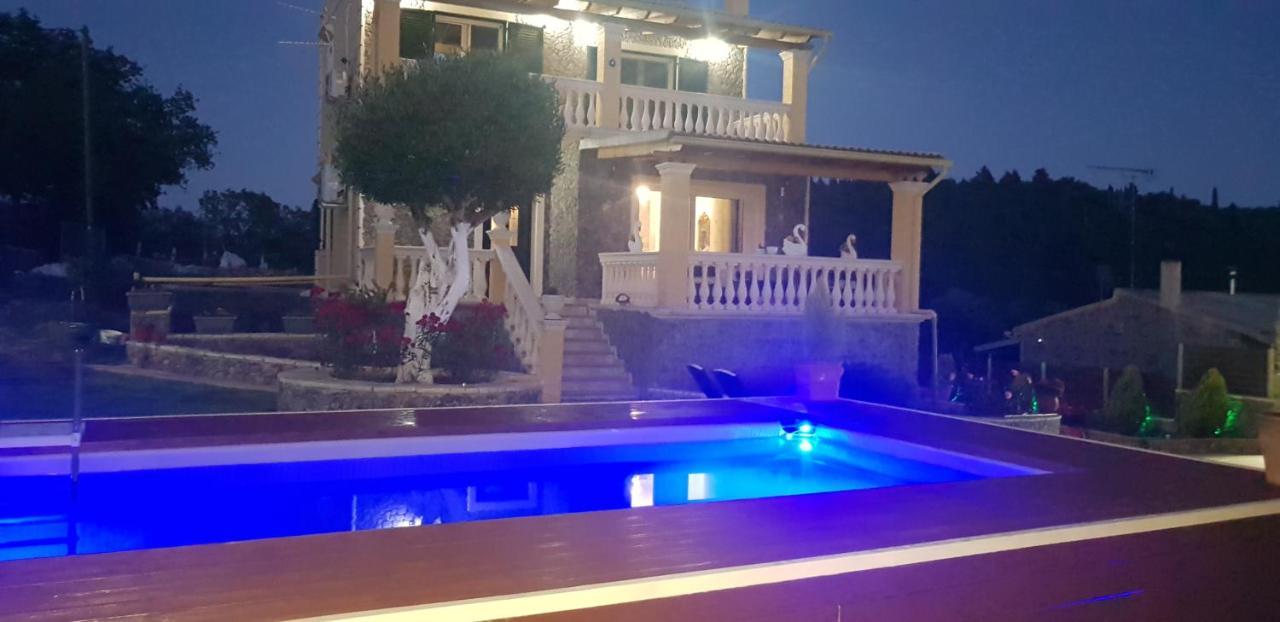 Villa Zoi 펠레카스 외부 사진